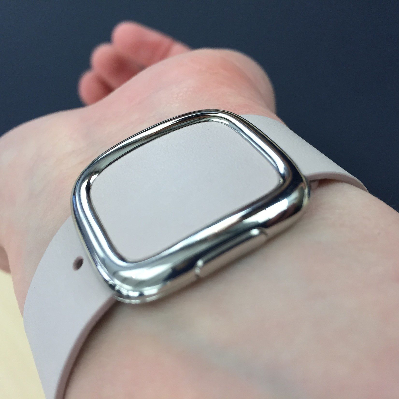 Pulsera cuero Modern Buckle Apple Watch - Imagen 3