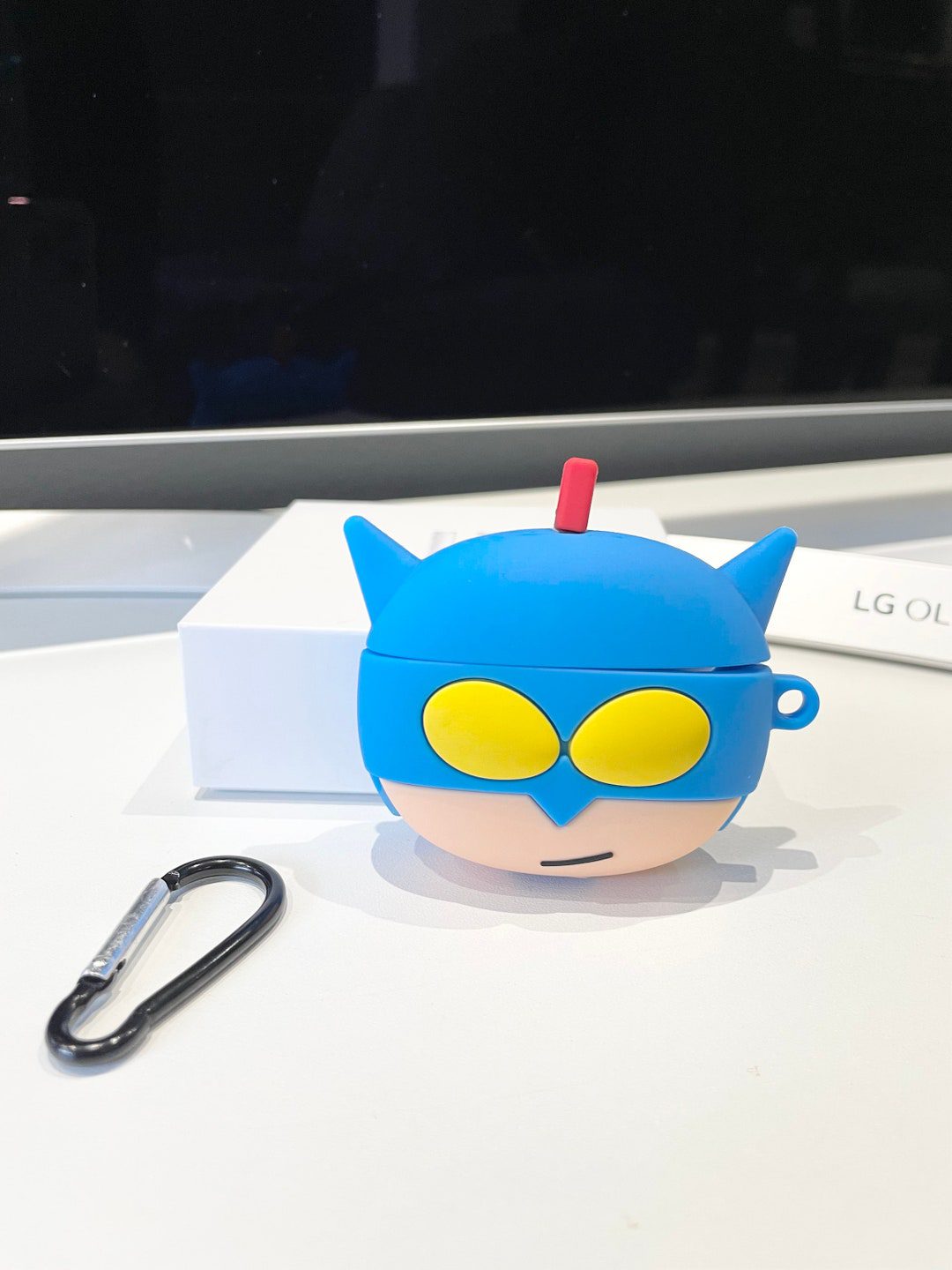 Case AirPods Pro Diseño Ultraman (Segunda Generación) - Imagen 2