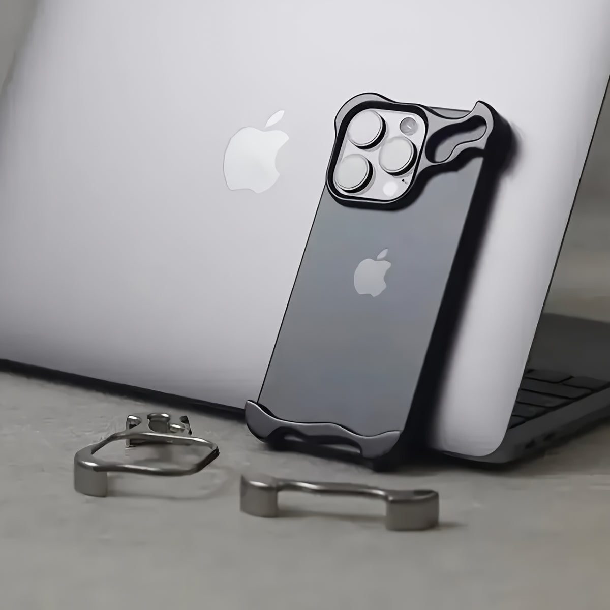 Protector iPhone 15 Naked Feel - Imagen 9